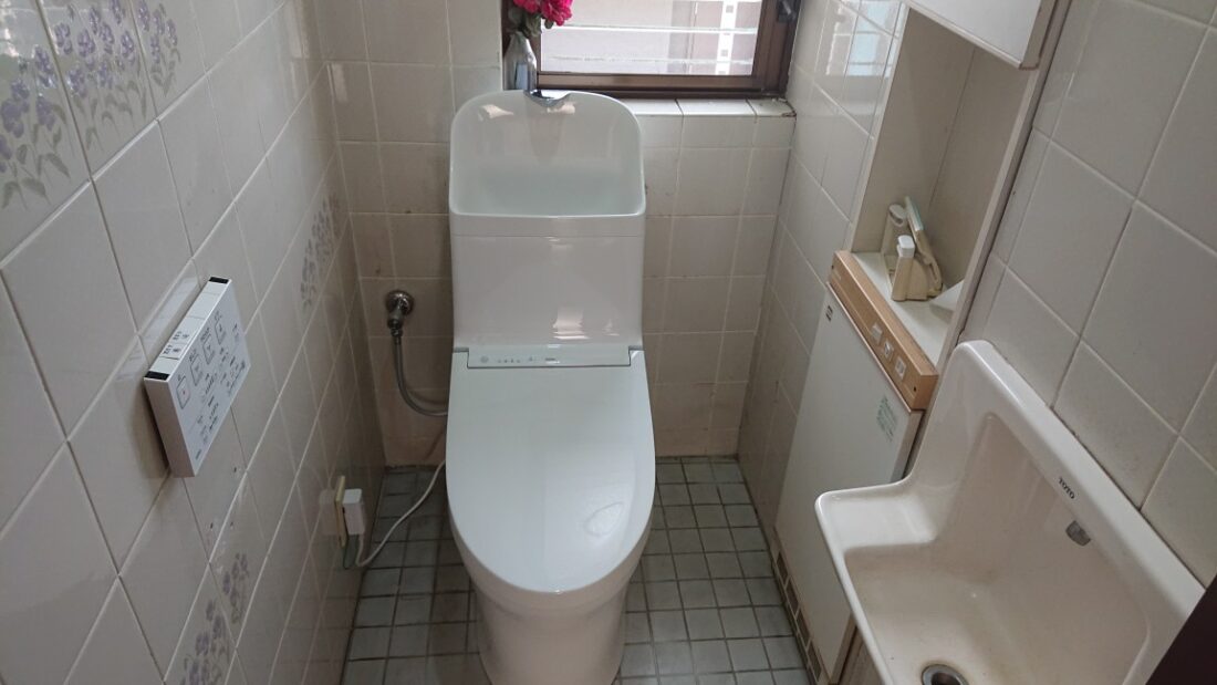 毛呂山町毛呂本郷｜トイレ交換｜トイレリフォーム｜手洗器交換｜TOTO‐ZR1｜S様邸｜