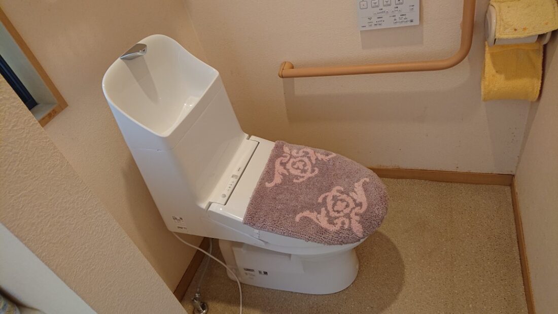 坂戸市にっさい花みず木3｜トイレ交換｜トイレリフォーム｜TOTO-ZJ１｜U様邸｜